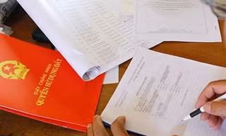 Thanh tra TPHCM vào cuộc vụ hô biến đất công thành 'đất ông'