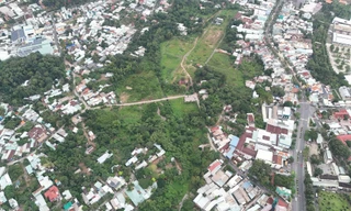 Nhìn từ trên cao khu đất 'vàng’ giữa trung tâm TPHCM bỏ hoang nhiều năm