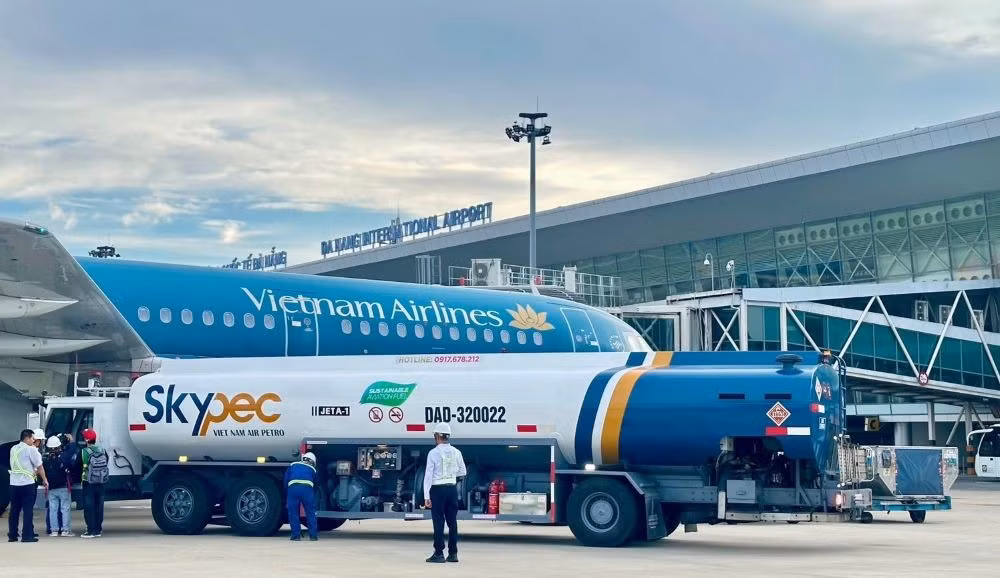 vietnam-airlines-s-dng-nhien-liu-hang-khong-bn-vng-saf-dn-u-xu-hng-hang-khong-xanh.jpg