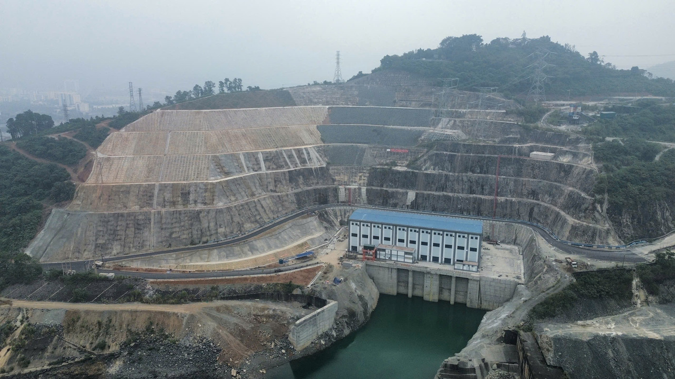 Dự án nhà máy Thuỷ điện Hoà Bình mở rộng đưa vào khánh thành góp phần tăng khả năng phát công suất phủ đỉnh cho hệ thống điện quốc gia.