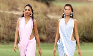 Hoa hậu H'Hen Niê tái xuất, catwalk đầy thần thái trên sàn runway khó nhằn
