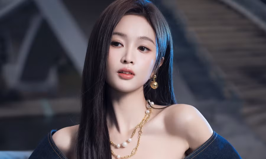 Nữ diễn viên bị bóc lột suốt 10 năm kêu cứu