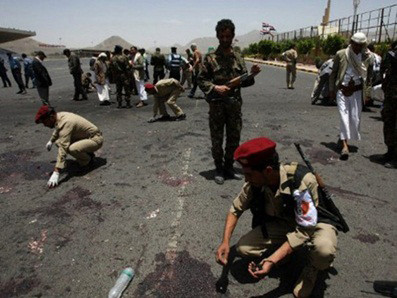 Hiện trường một vụ đánh bom ở Yemen