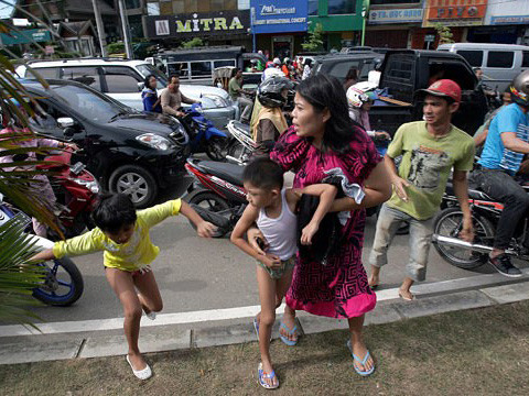 Động đất mạnh 7,2 độ Richter tại Indonesia