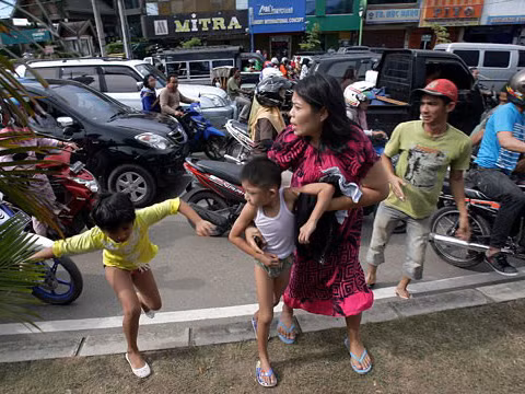 Động đất mạnh 7,2 độ Richter tại Indonesia