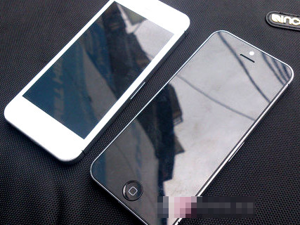 Bắt lô hàng 3.800 điện thoại nhái iPhone 5