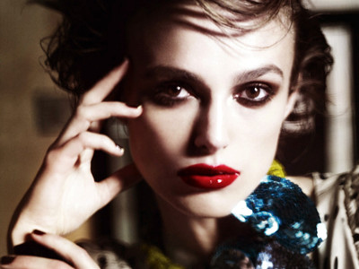 Keira Knightley đẹp cổ điển trên Vogue