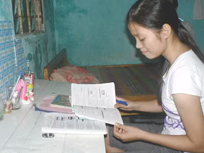 Cô công nhân Khu công nghiệp không nguôi nuôi ước mơ giảng đường