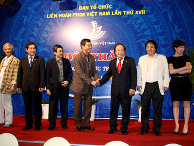 Cuộc góp tiền không có trong kịch bản