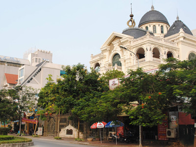 Bản sắc là bản sắc nào?