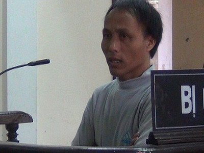 Gã chồng tàn ác giết vợ chỉ vì làm lật xe bò