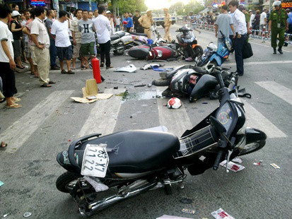 Khởi tố bác sĩ gây ra vụ tai nạn liên hoàn