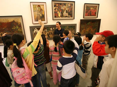 Giáo sư Hồ Ngọc Đại: Giáo dục vì lợi ích của ai?