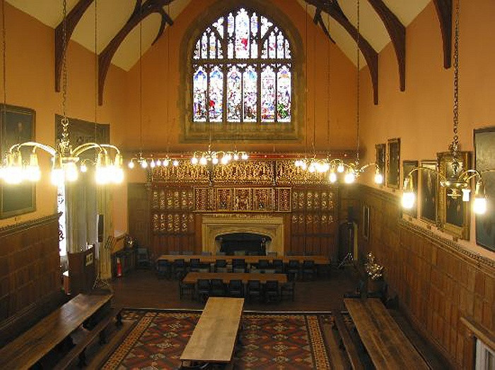 Ngôi trường đẹp lung linh của 19 thủ tướng Anh