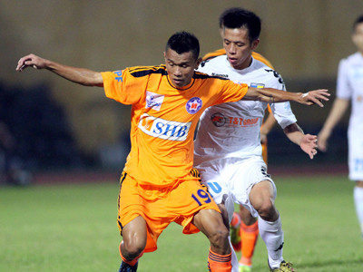 Kiểm tra quan hệ của Hà Nội T&T và SHB.Đà Nẵng