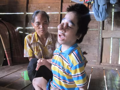 Y Tút cần được cứu chữa