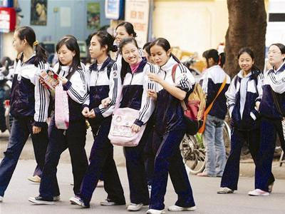 Vừa dạy vừa góp ý cho giảm tải