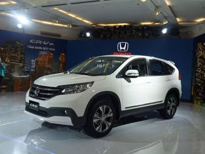 Thị trường xe hơi lấy đà giảm tháng Vu Lan