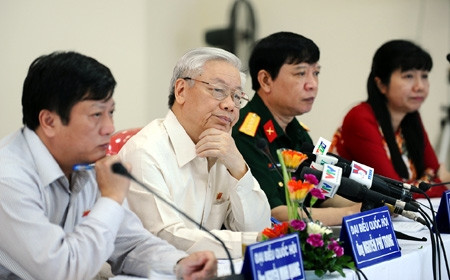 Có quyền mà không kiểm soát dễ sinh hư hỏng