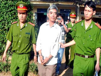 Lời thú tội của người cha nuôi tàn bạo