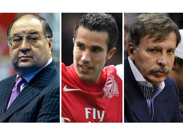 Khẩu thần công sặc mùi thuốc súng