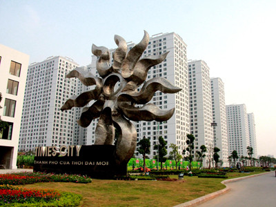 Vingroup nỗ lực bàn giao căn hộ tại Royal City và Times City