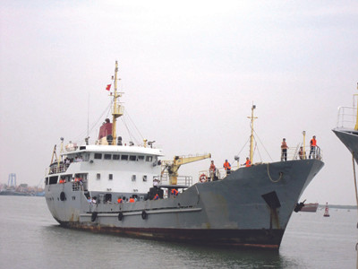 Quà Tết đã đến Nhà giàn DK1/10