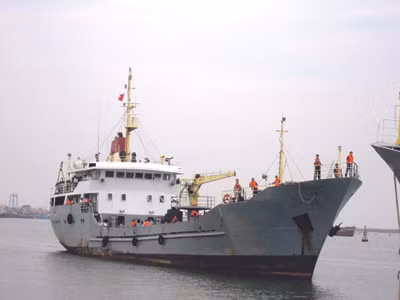 Quà Tết đã đến Nhà giàn DK1/10