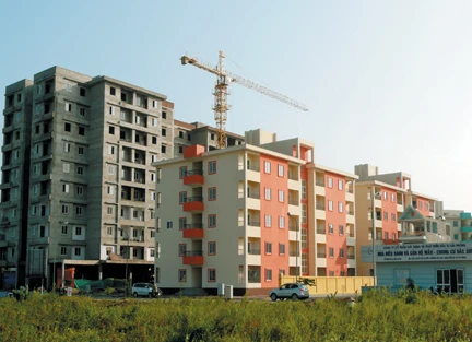 Dân đầu cơ BĐS bán tháo, chủ đầu tư xanh mặt