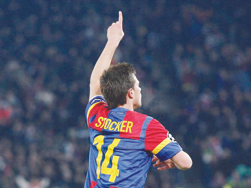 Valentin Stocker ăn mừng bàn thắng Ảnh: Getty Images