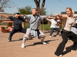 Dạy võ Thiếu Lâm tại Mỹ