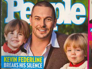 Chồng cũ của Britney Spears lại lên chức bố