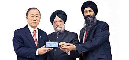 Phát sốt với máy tính bảng 800.000 đồng