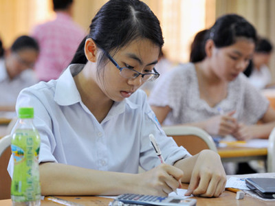 Hơn 200 thí sinh bị nhầm mã đề thi Hóa học