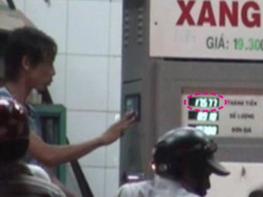Vẫn gian lận ở cây xăng