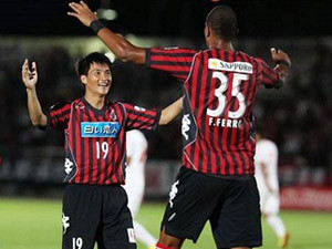 Năm điểm nhấn của Công Vinh trong màu áo Sapporo