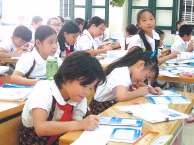 Không học thêm không xong?