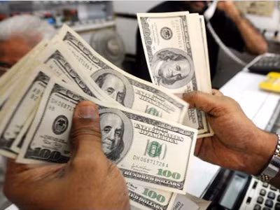 Cảnh báo việc đồng USD bị mất giá không phanh