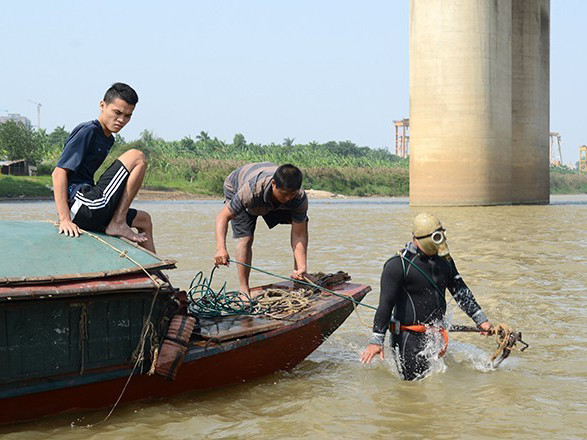 Hoang tin bức thư chỉ nơi xác nạn nhân bị phi tang