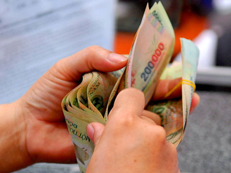 Bi hài thưởng Tết bằng 'hiện vật'