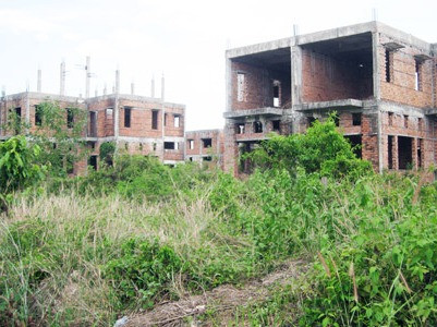 Khu đô thị hiện đại nghìn hecta vắng người ở