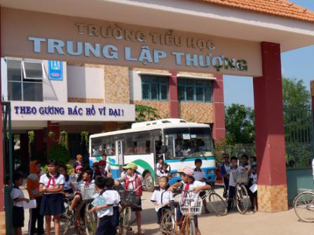 Nghi trộm tiền, cô giáo giao học trò lớp hai cho công an