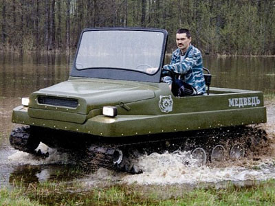 'Gấu Nga Medved' đi trên mọi địa hình