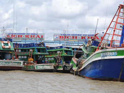 Liên kết vươn khơi làm ăn lớn