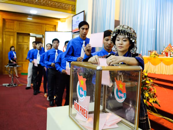 Bỏ phiếu bầu trực tiếp Bí thư tỉnh Đoàn Yên Bái Ảnh: Công Khanh