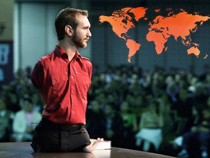 Chàng trai diệu kỳ Nick Vujicic tung clip hẹn gặp bạn trẻ Việt