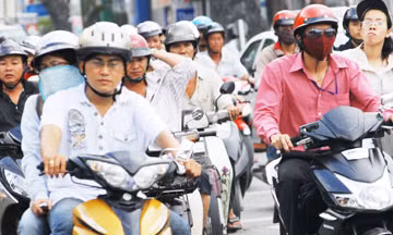 Phí đường bộ xe máy 60 -150 nghìn đồng/năm?
