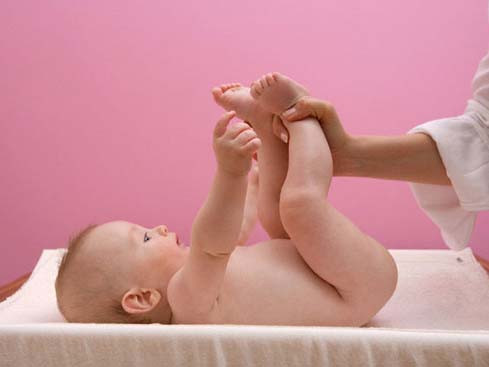 Có phải cắt bao quy đầu lần 2 cho bé?