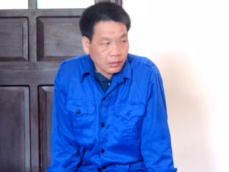 Bé ba tuổi bị kẻ nghi nhiễm HIV hiếp dâm