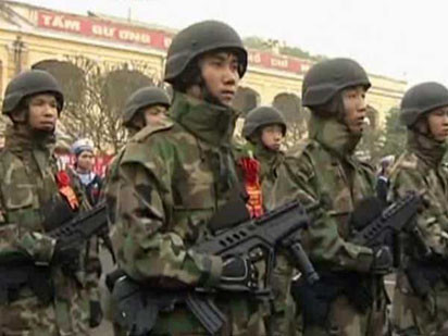 Súng 'Ít xà' của hải quân đánh bộ Việt Nam